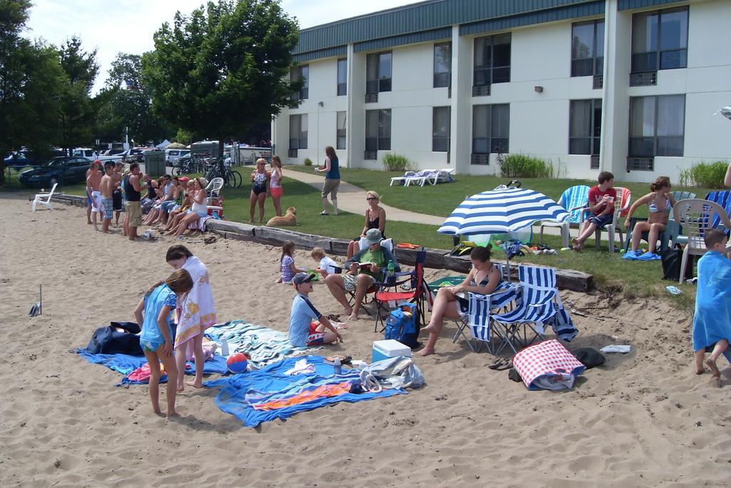 East Tawas Tawas Bay Beach Resort & Conference Center מראה חיצוני תמונה