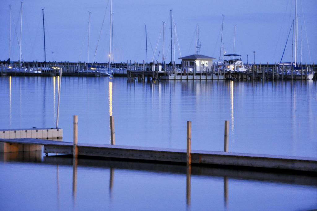 East Tawas Tawas Bay Beach Resort & Conference Center מראה חיצוני תמונה