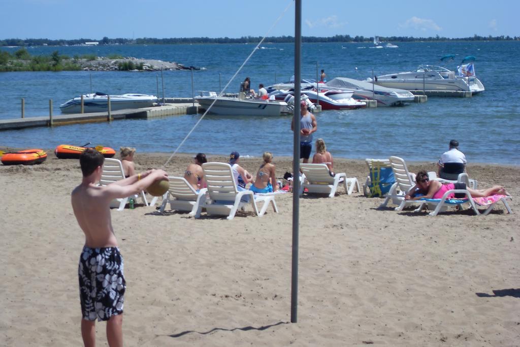 East Tawas Tawas Bay Beach Resort & Conference Center מראה חיצוני תמונה