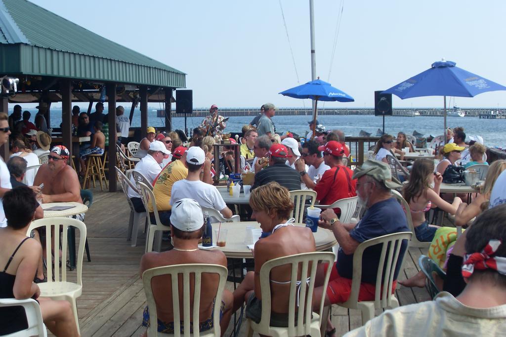 East Tawas Tawas Bay Beach Resort & Conference Center מראה חיצוני תמונה