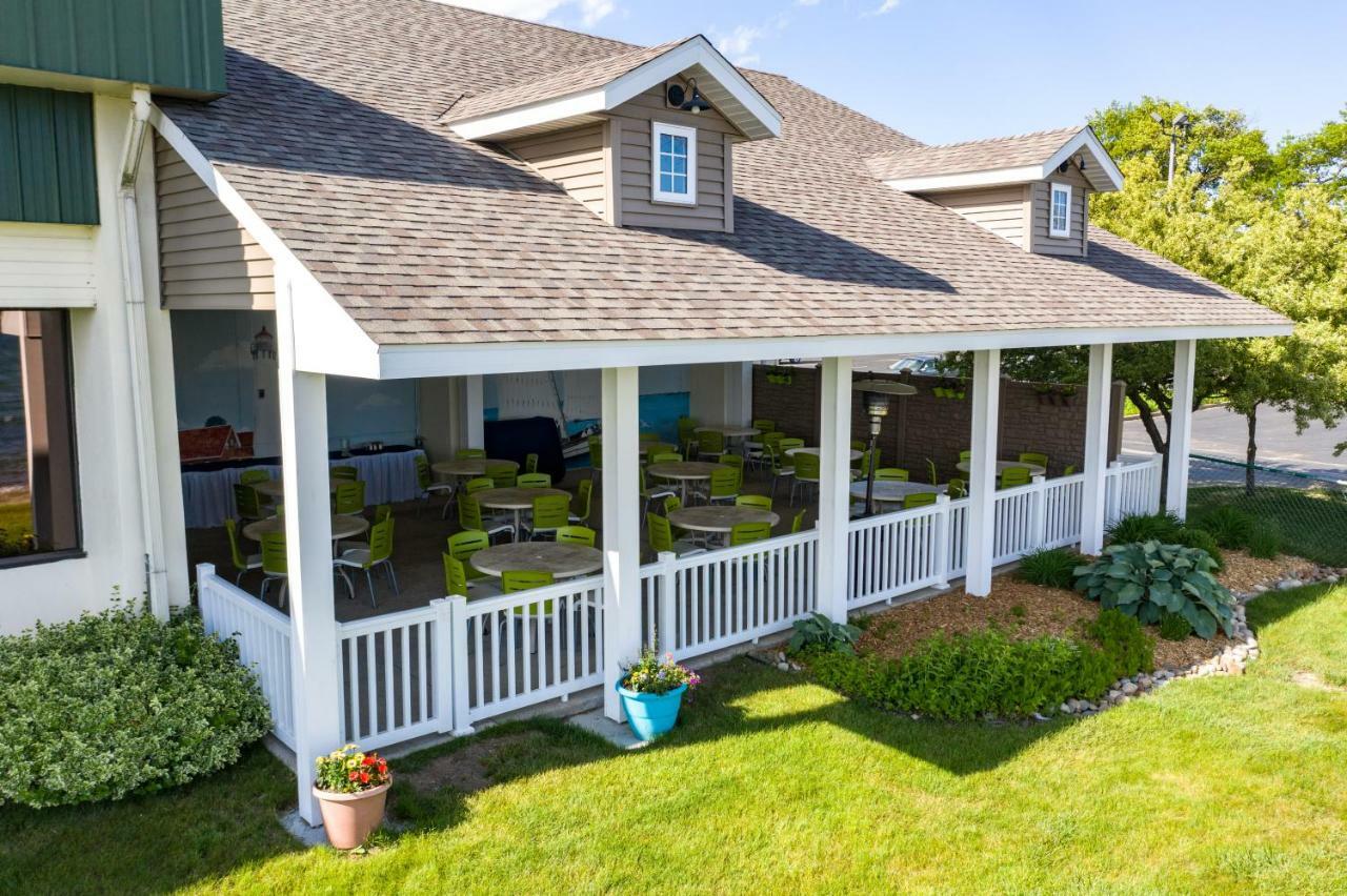 East Tawas Tawas Bay Beach Resort & Conference Center מראה חיצוני תמונה
